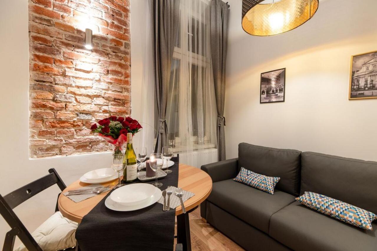 Dietla 99 Apartments - Ideal Location - In The Heart Of Красков Екстериор снимка